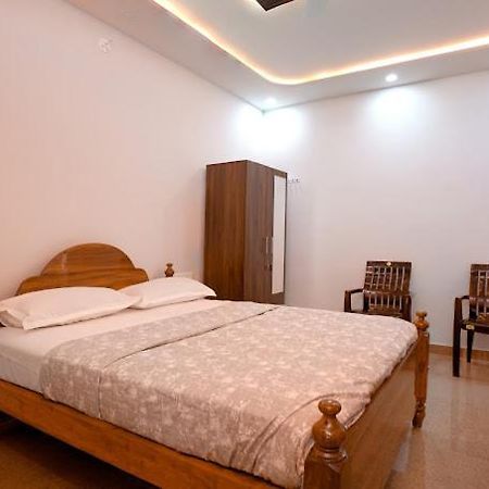 Hotel Nagadeep Residency Mysuru Zewnętrze zdjęcie